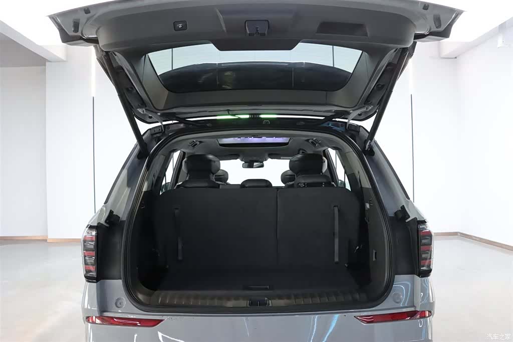 Ford Edge L, 2023 28