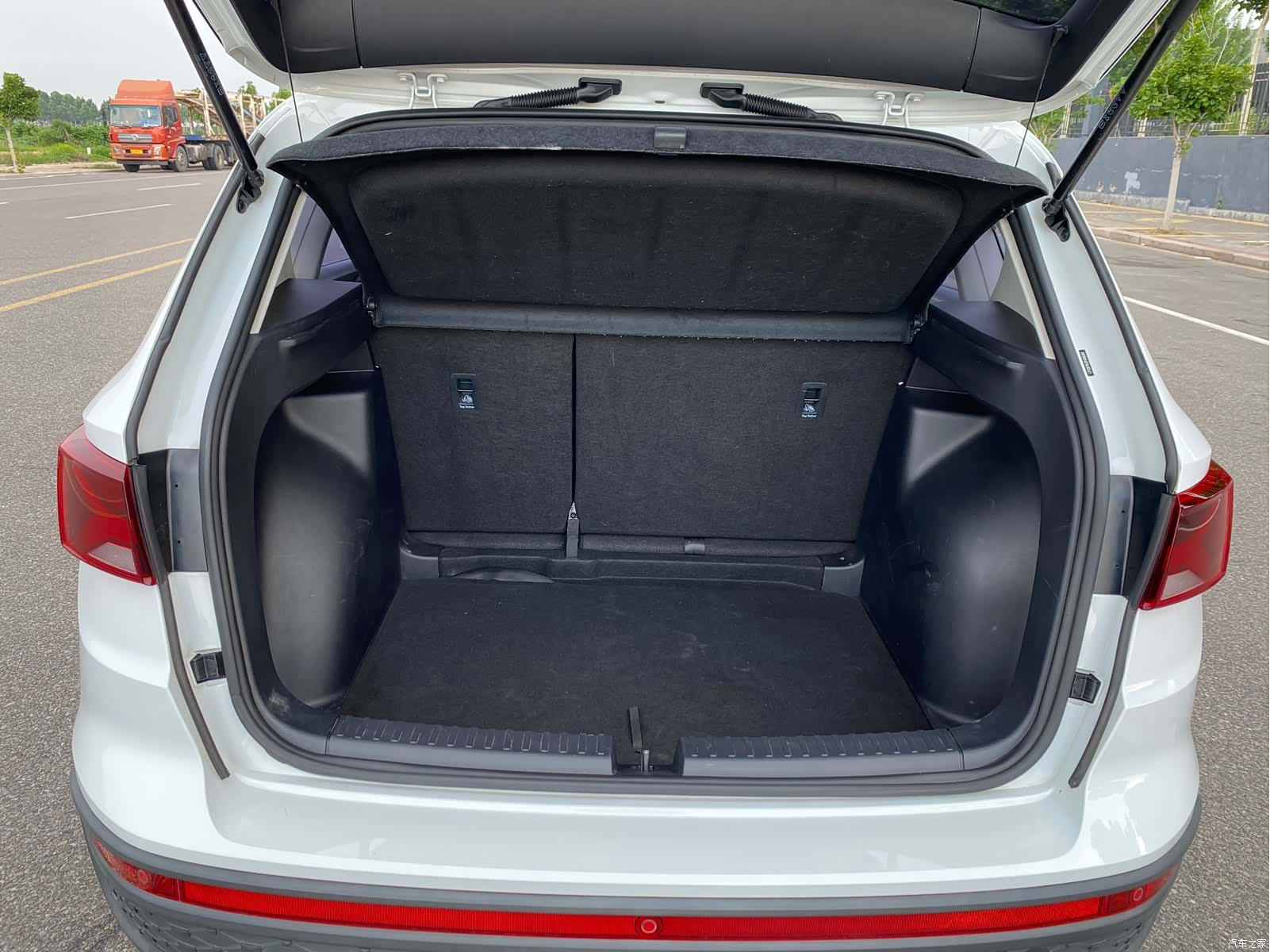 Volkswagen VS5, 2024 36