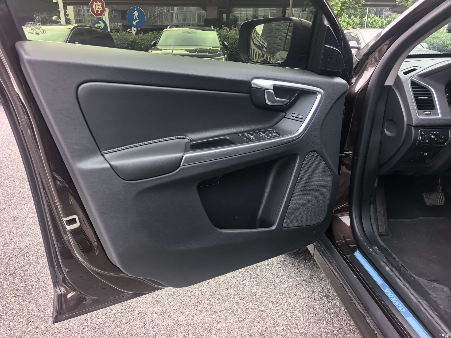 Volvo XC60, 2017 14