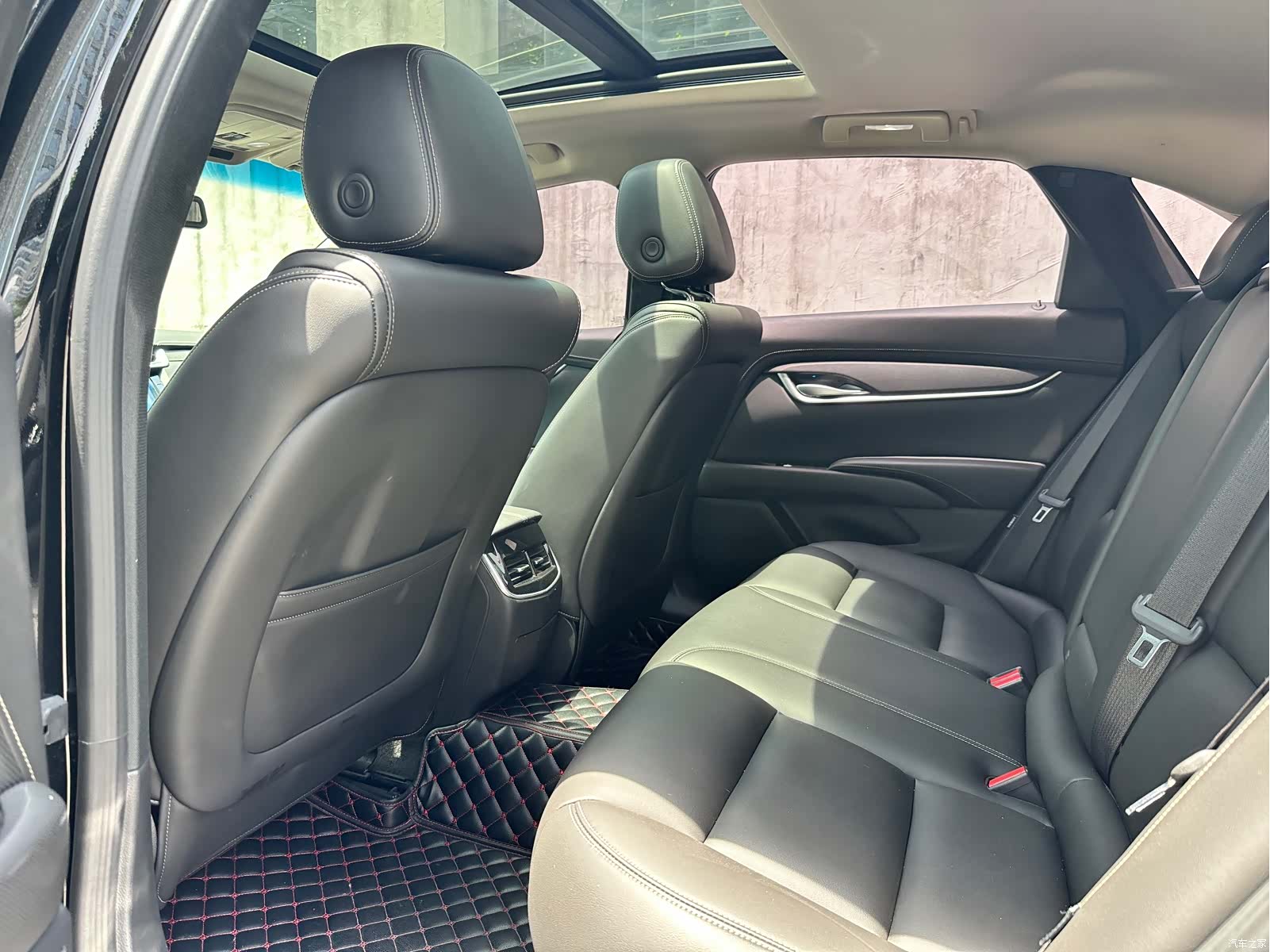 Cadillac XTS, 2019 7