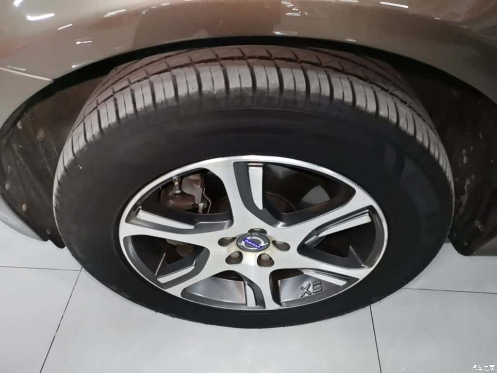 Volvo XC60, 2014 23