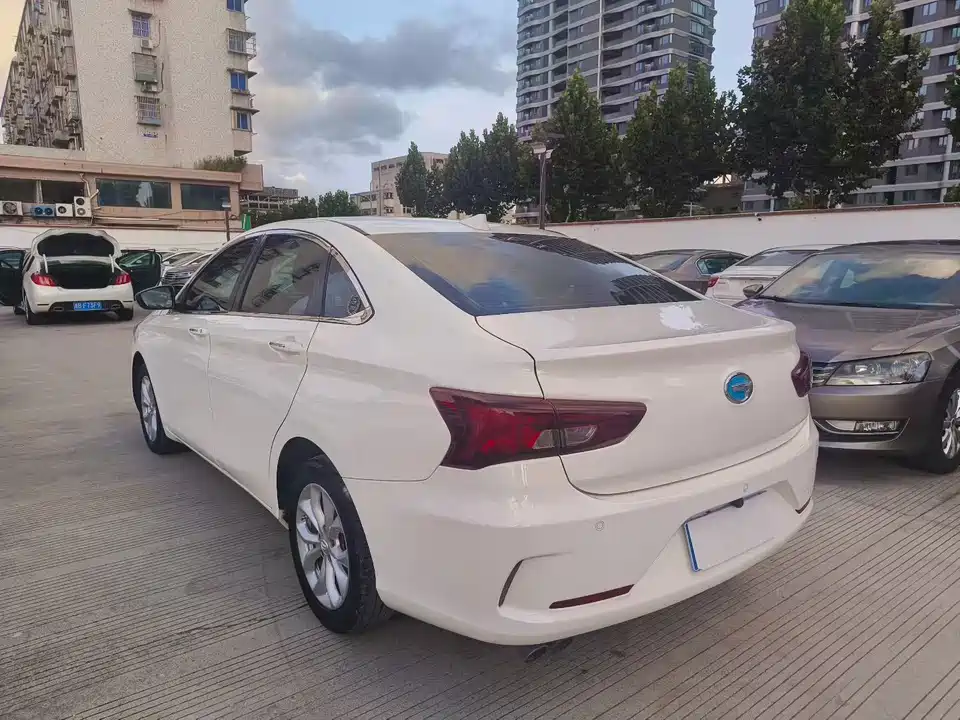 Trumpchi Trumpchi GA4