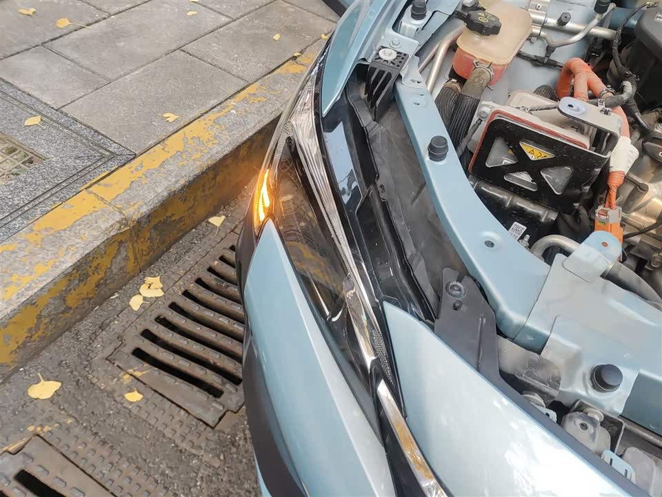 Buick Slightly blue 6