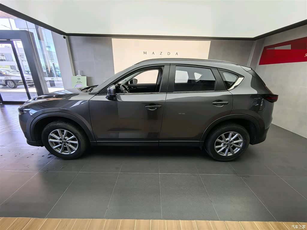 Mazda CX-5, 2024 4