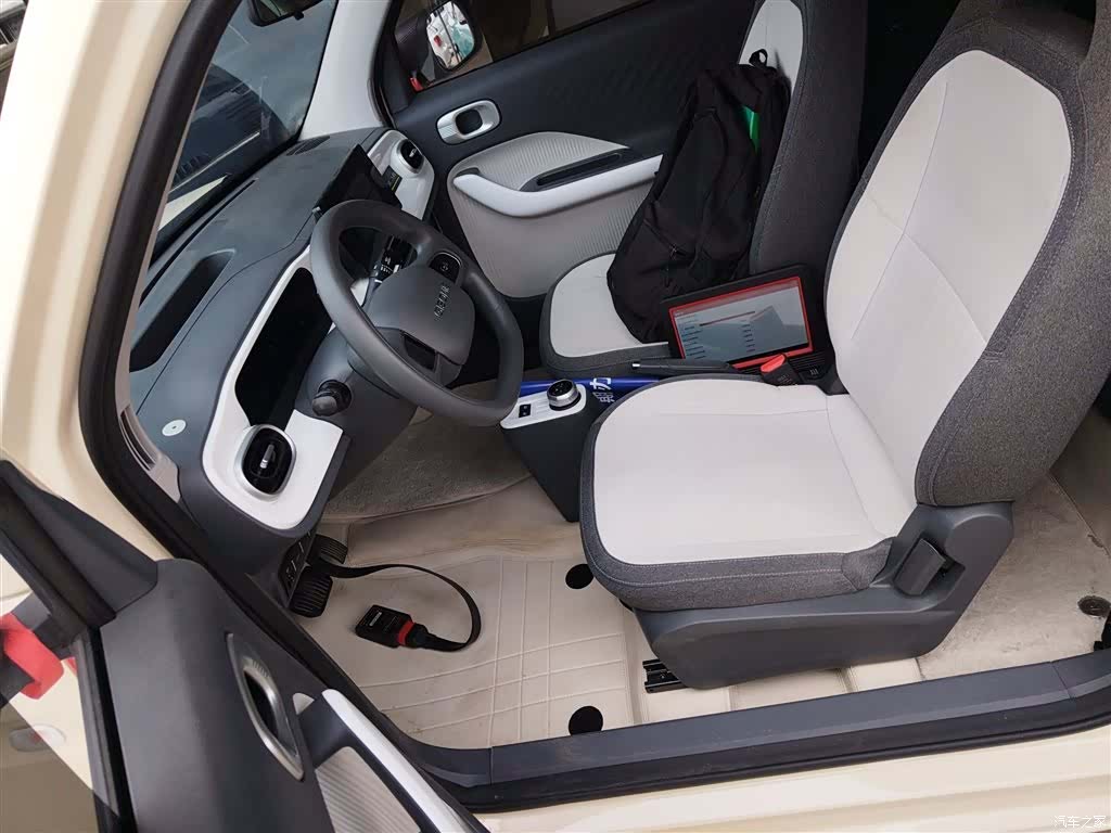 Geely Panda, 2025 15