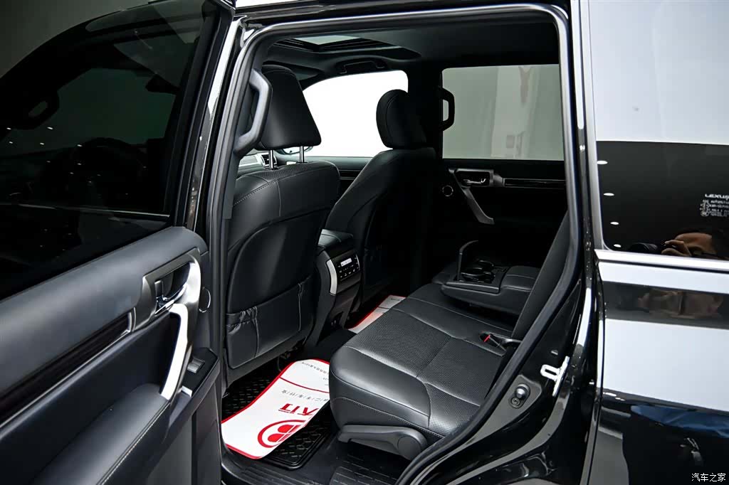 Lexus GX, 2024 13