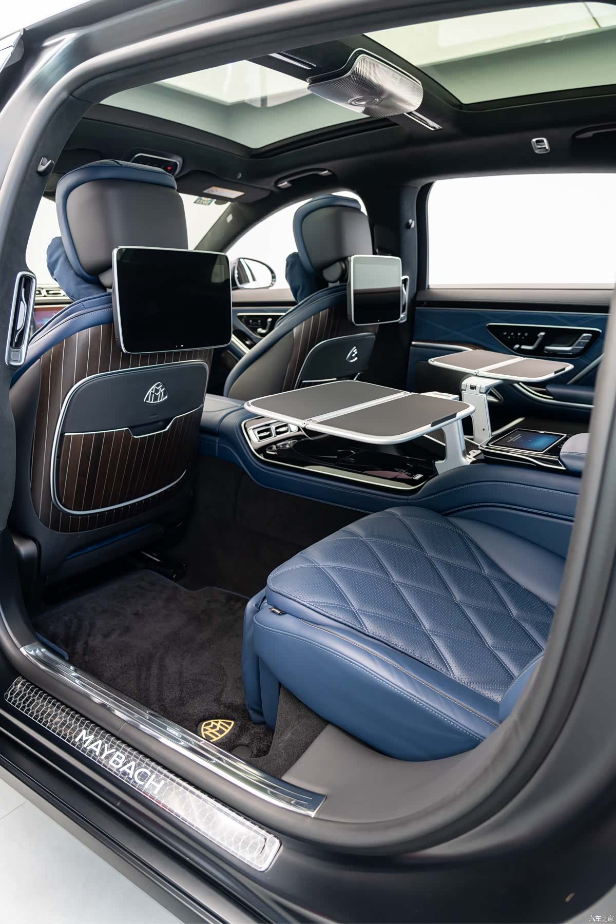 Maybach S-Class, 2023 16