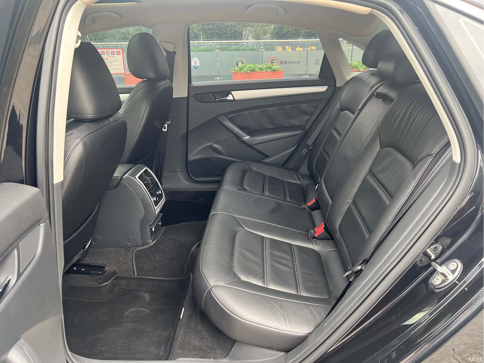 Volkswagen Passat, 2014 11