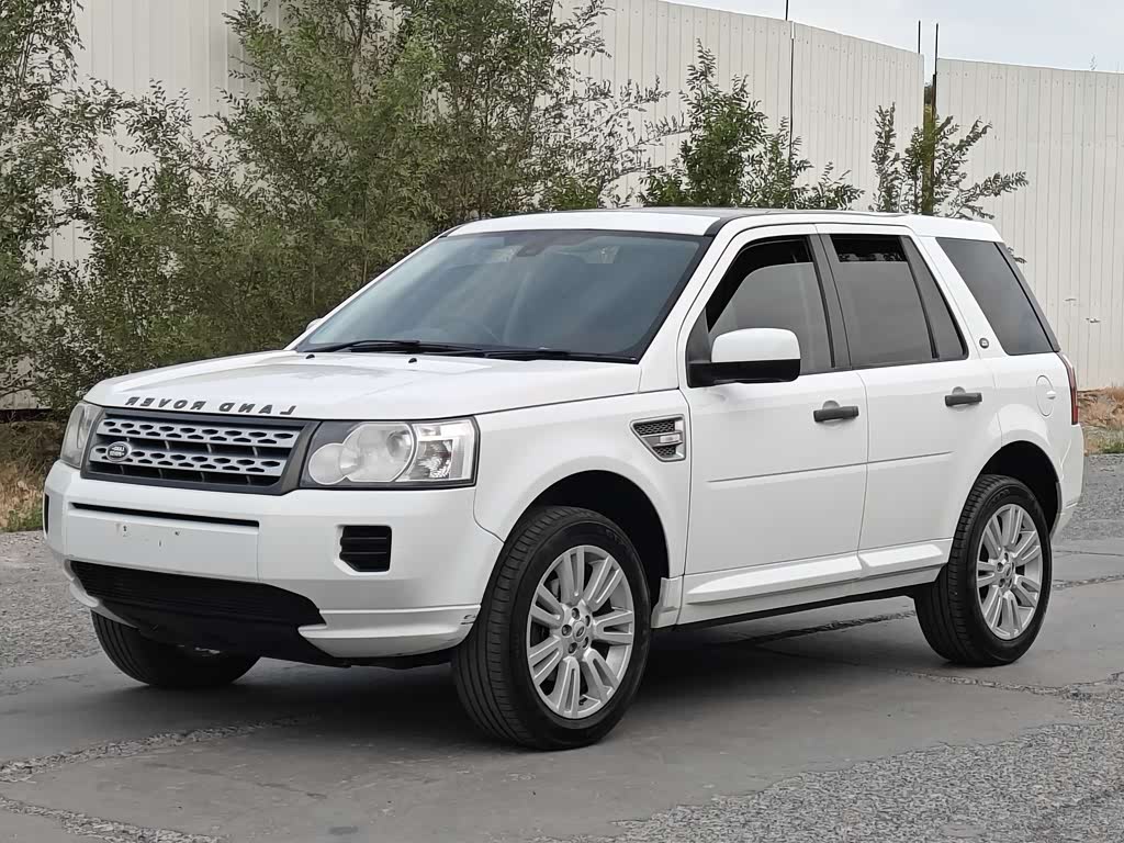 Land Rover 2