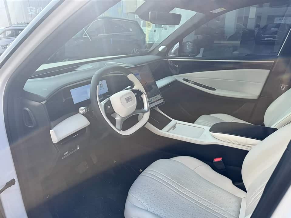 Geely Galaxy Galaxy L7