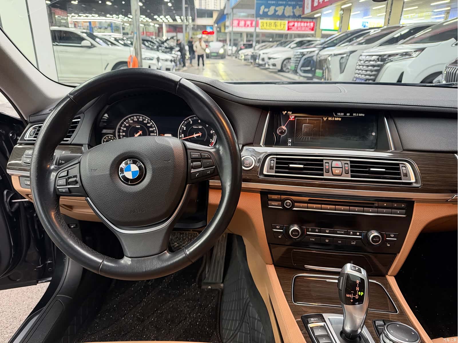 BMW 7 Series, 2015 15