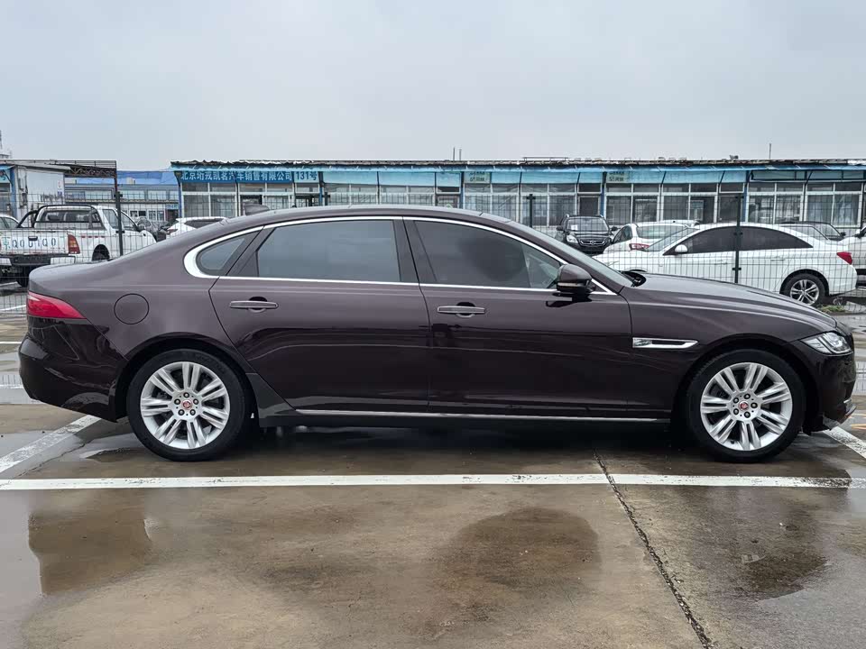 Jaguar XFL Jaguar XFL