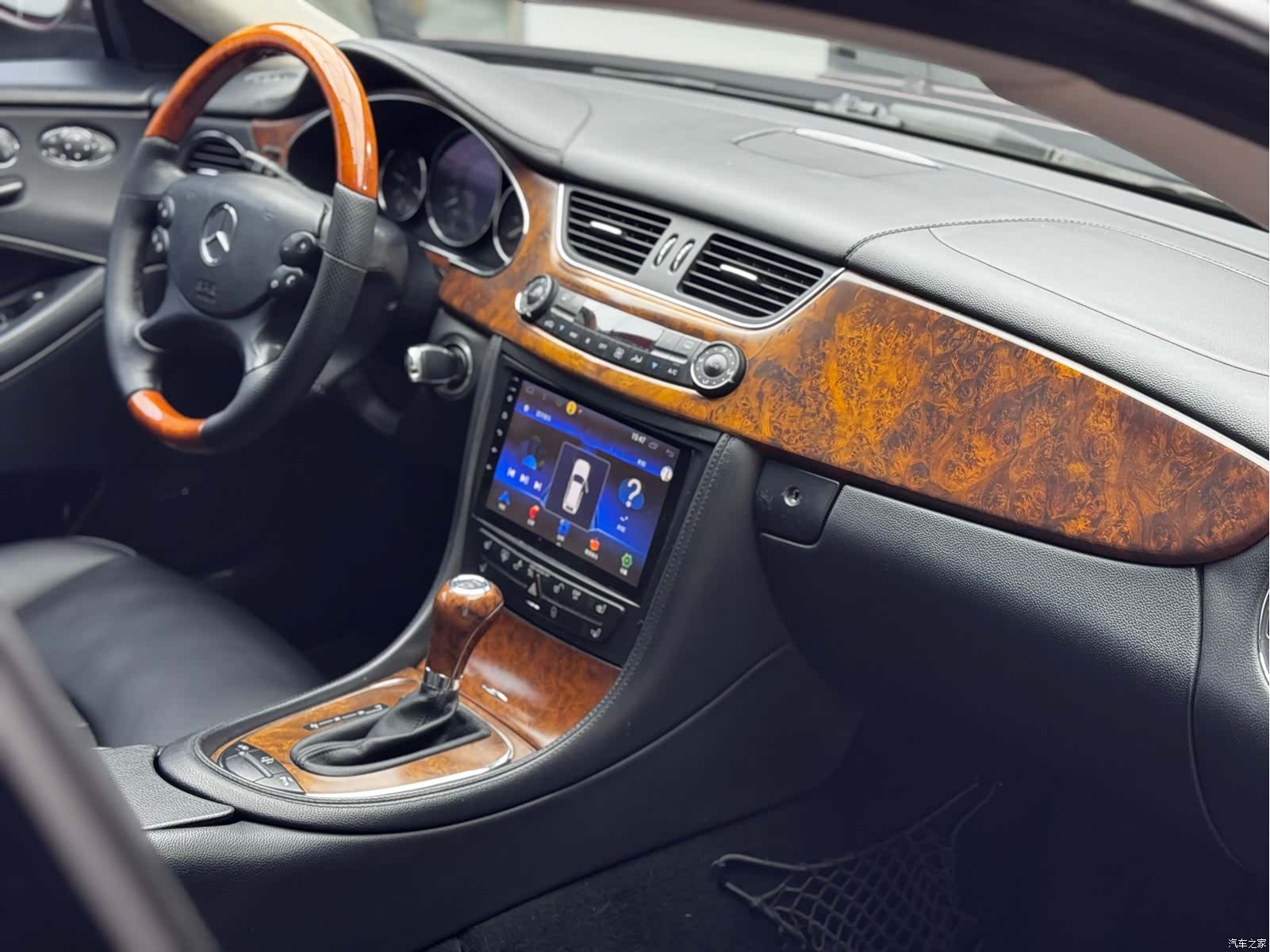Mercedes-Benz CLS, 2006 14