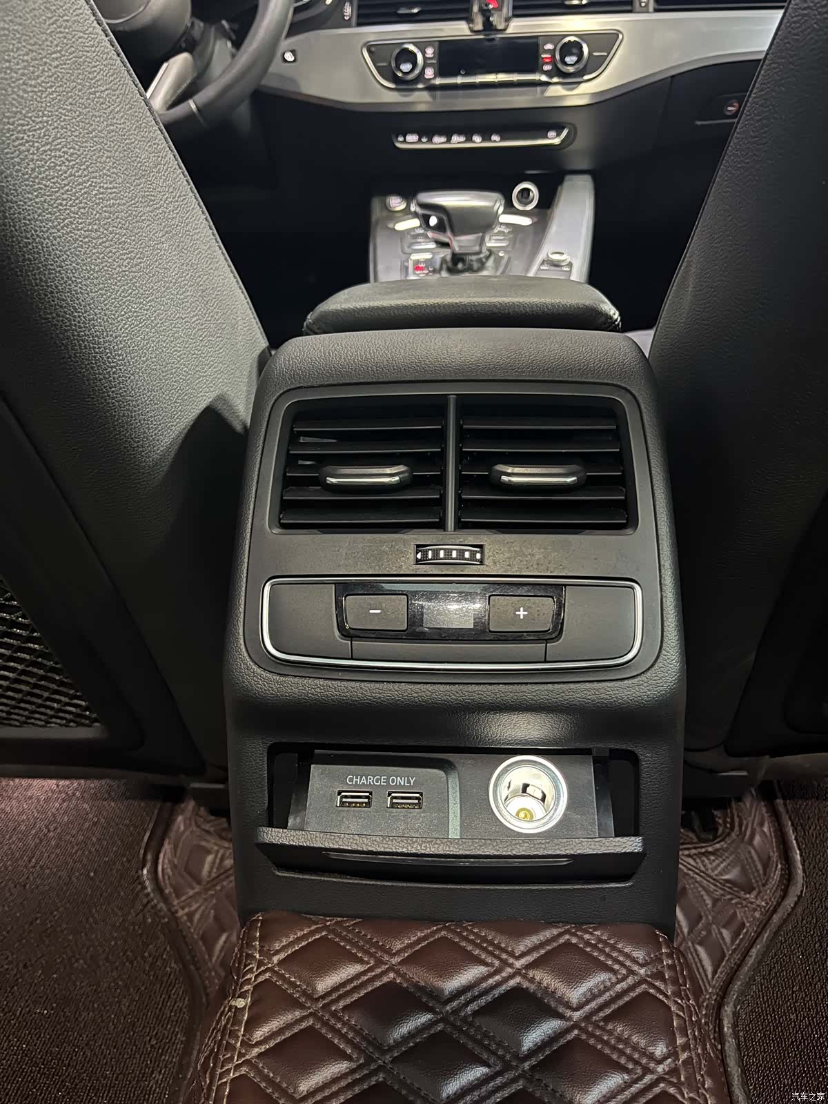 Audi A4L, 2019 29