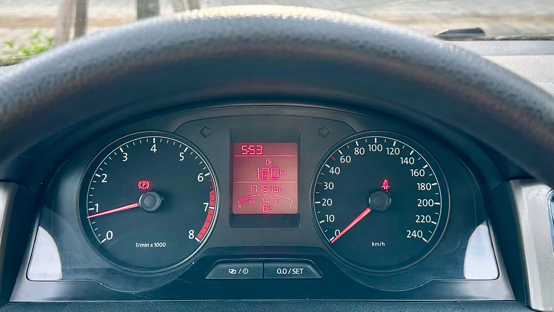 Volkswagen Santana, 2015 42