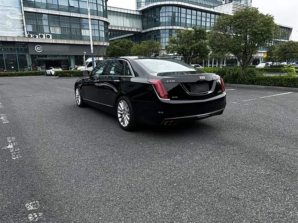 Cadillac CT6
