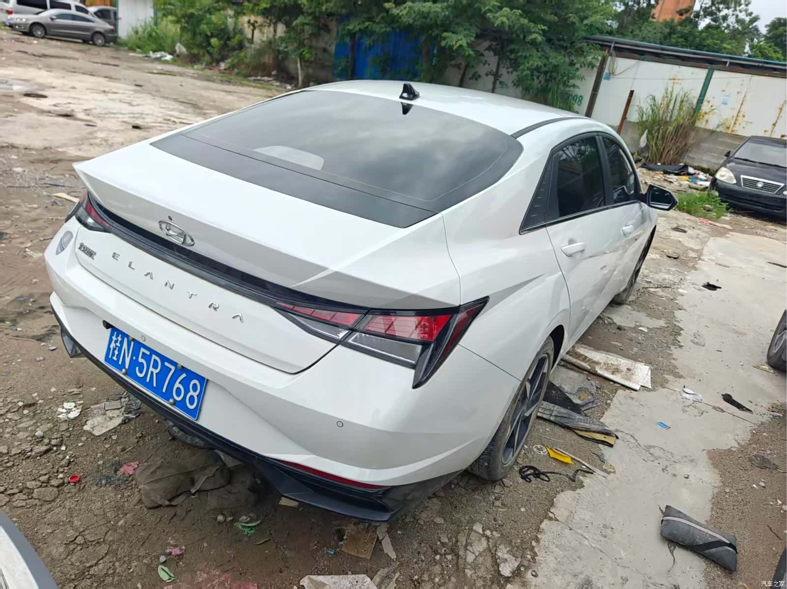 Hyundai Elantra, 2023 12