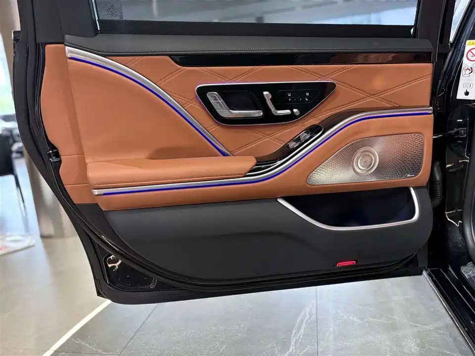 Mercedes-Benz Maybach S-class