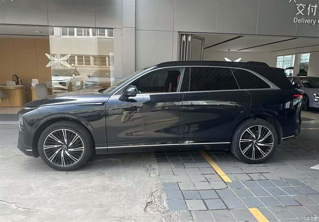 Xpeng G9, 2023 3