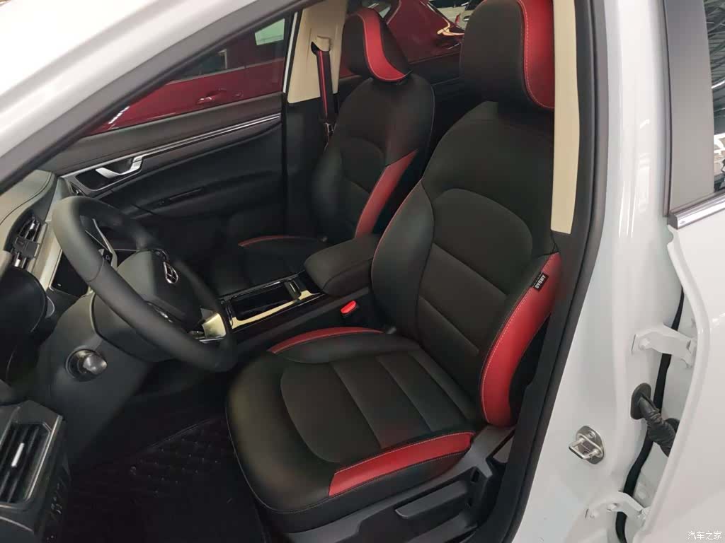Geely Emgrand, 2021 12