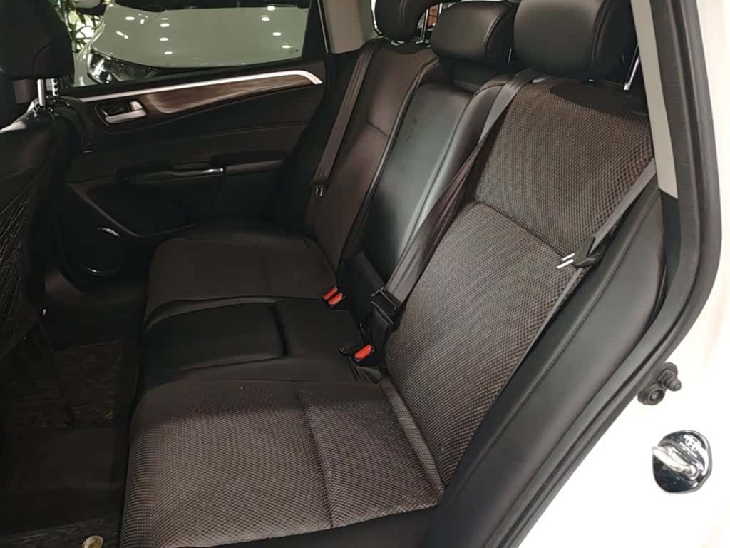 Honda Jade, 2019 13