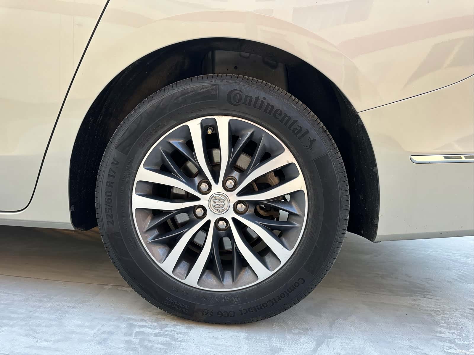 Buick GL8, 2018 7