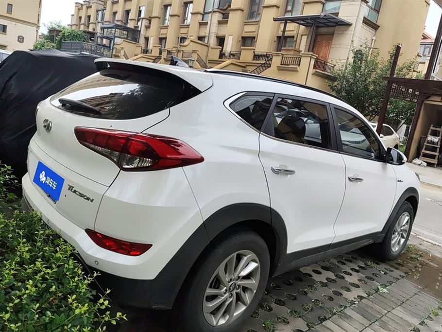 Hyundai Tucson Hyundai Tucson