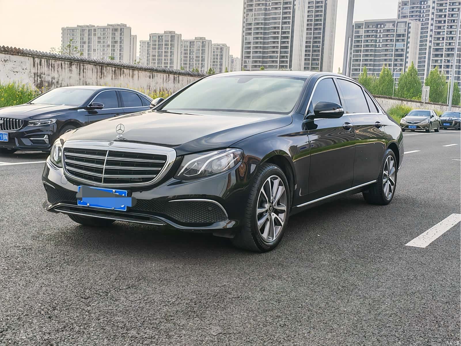 Mercedes-Benz E-Class, 2019 12