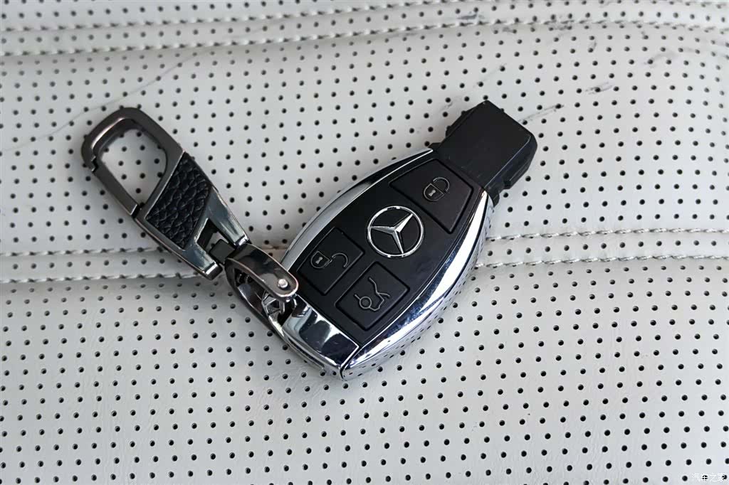 Mercedes-Benz GL-Class, 2015 39