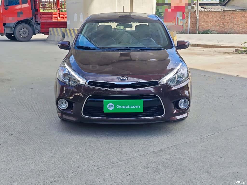 Kia K3, 2015 3