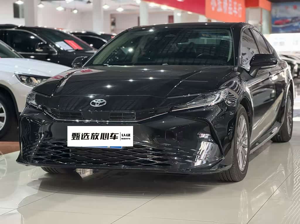 Toyota Camry 2026 2.0GVP Luxury