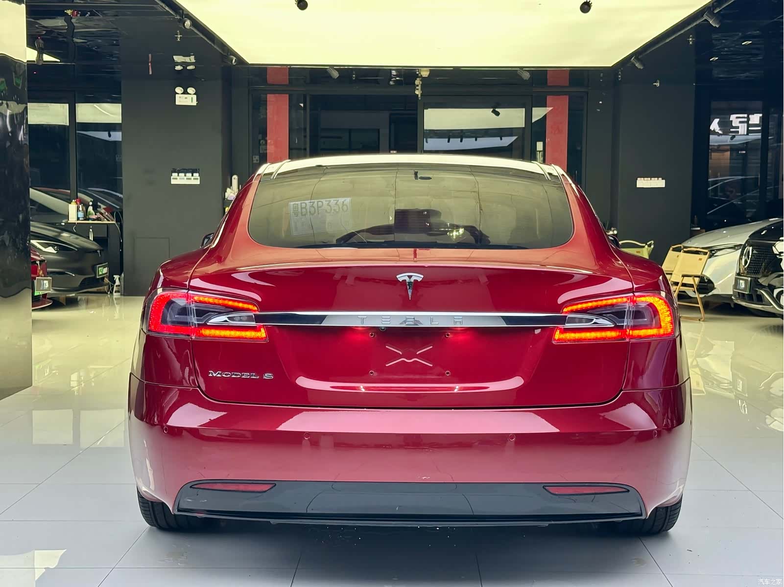 Tesla Model S, 2016 все фото