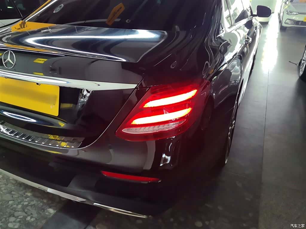 Mercedes-Benz E-Class, 2017 24