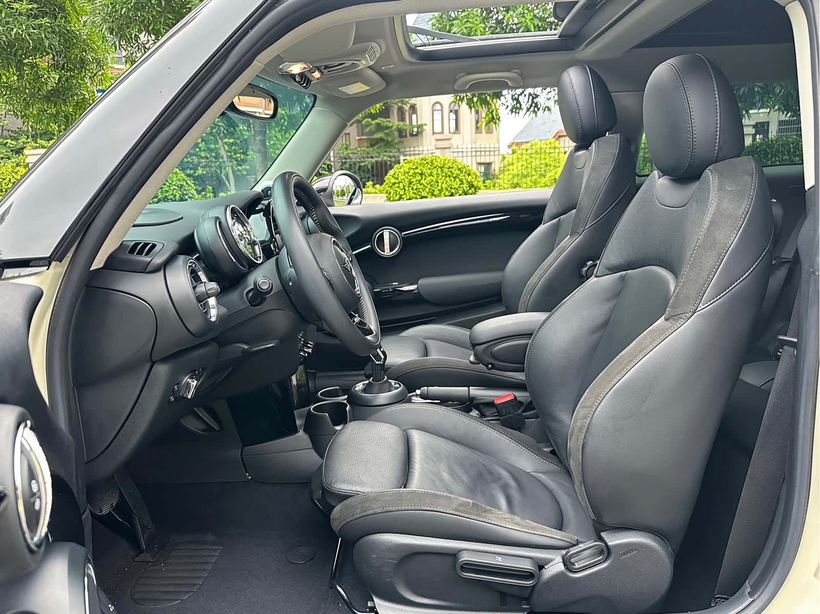 Mini Cooper, 2019 19