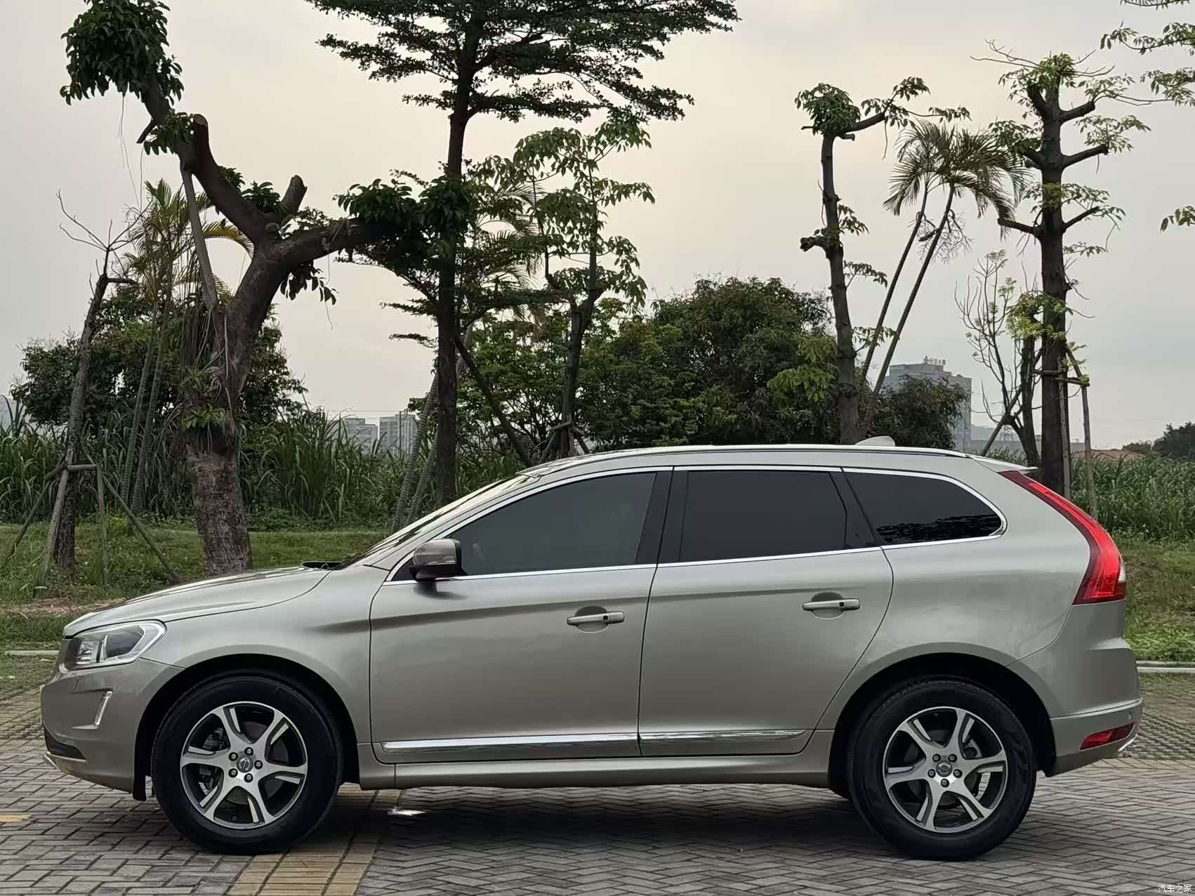 Volvo XC60, 2014 8