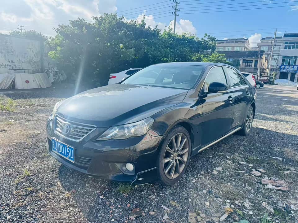 Toyota Reiz Toyota Reiz