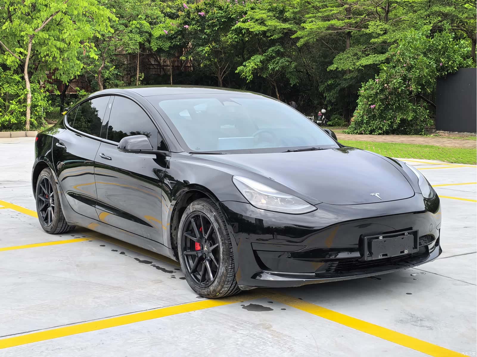 Tesla Model 3, 2023 3