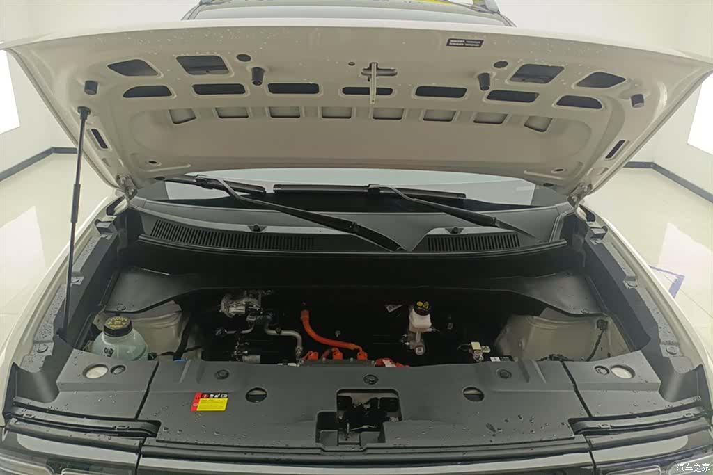 Wuling Yep, 2025 10
