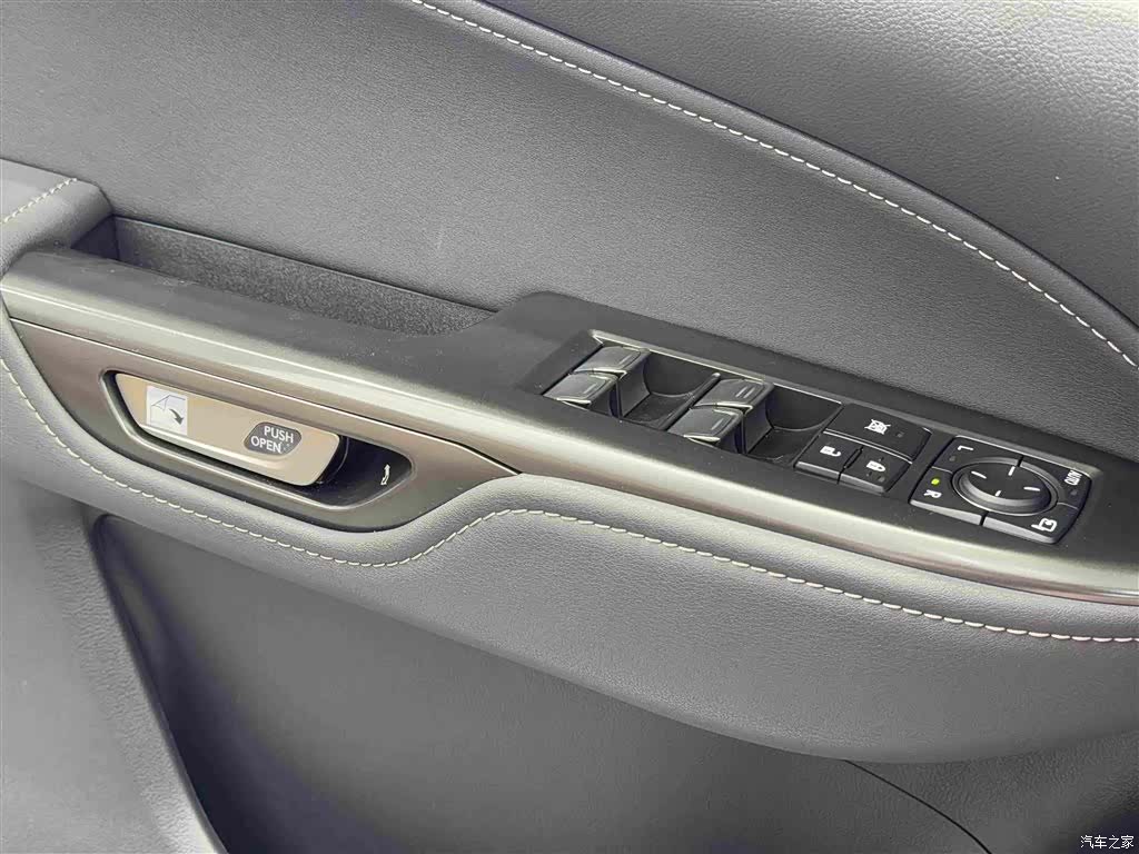 Lexus NX, 2023 13