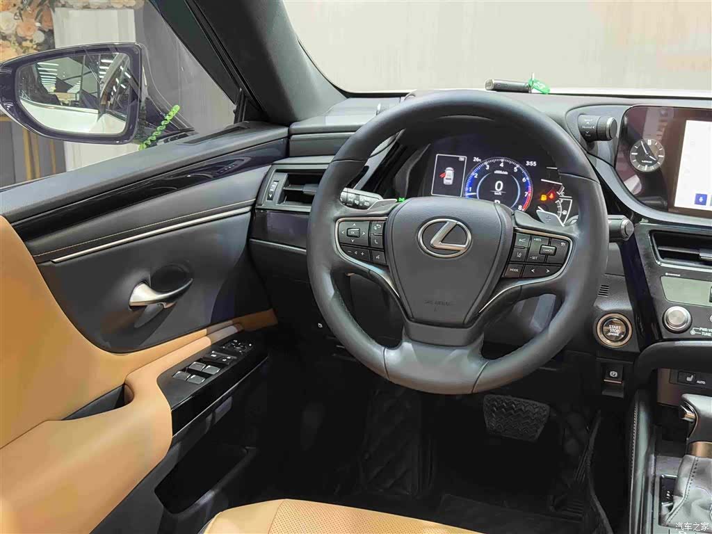 Lexus ES, 2023 16