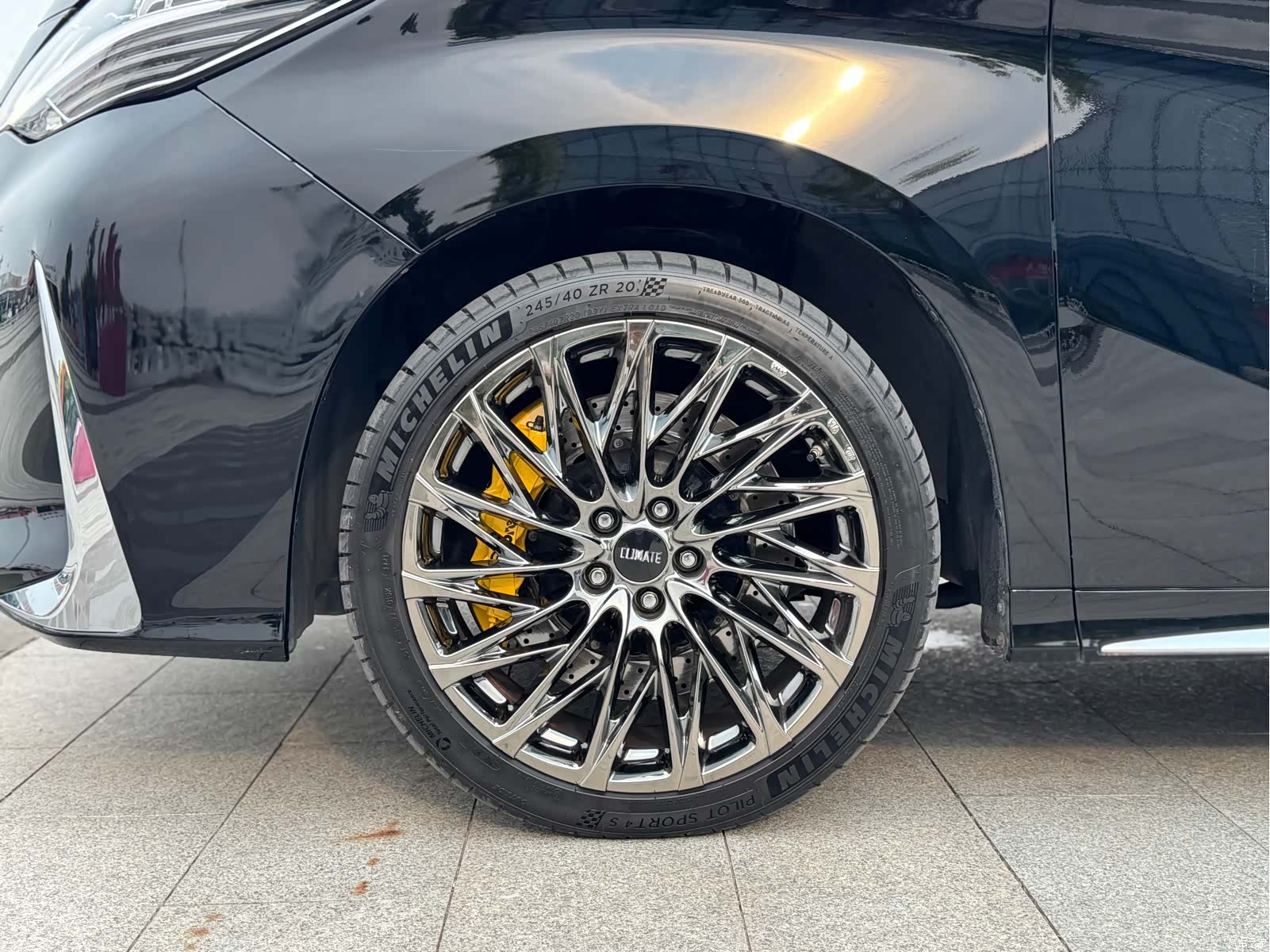 Toyota Vellfire, 2019 6