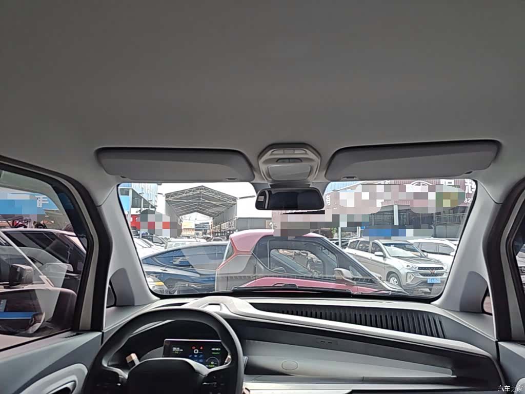 Wuling E200, 2020 18