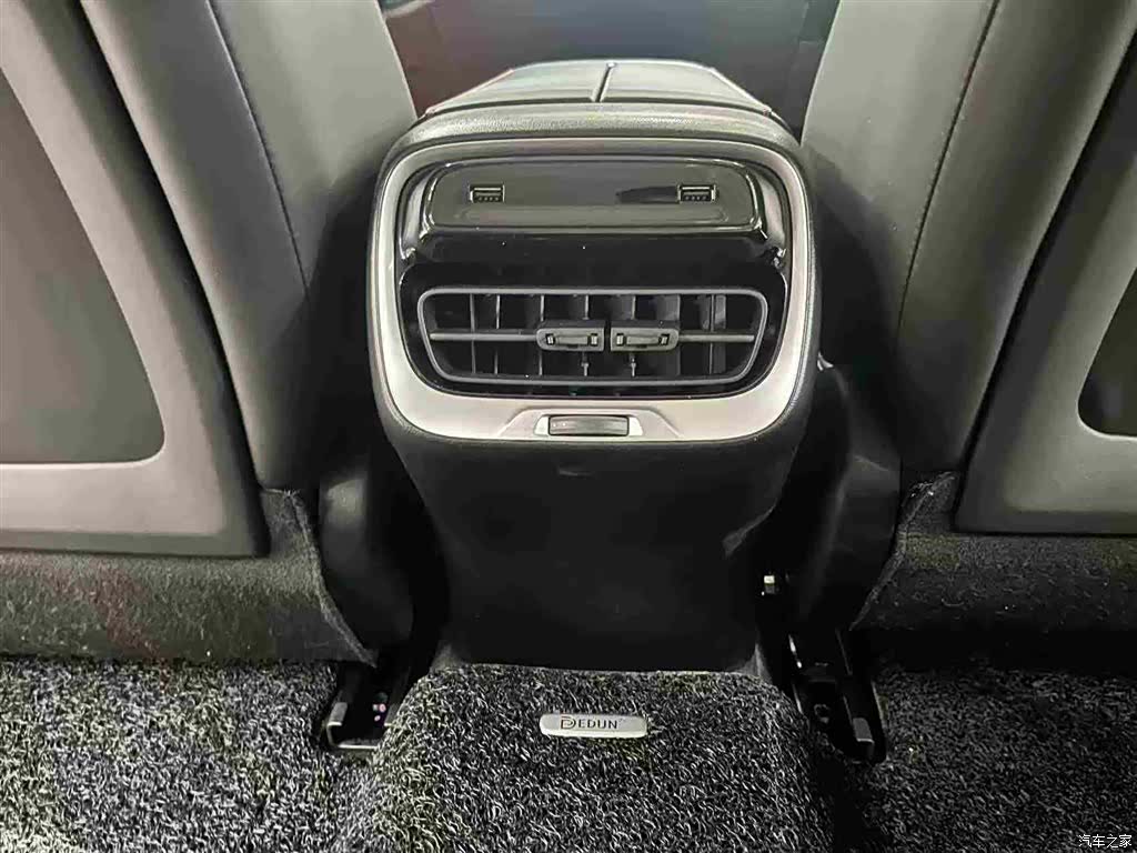 Xpeng P7, 2020 17