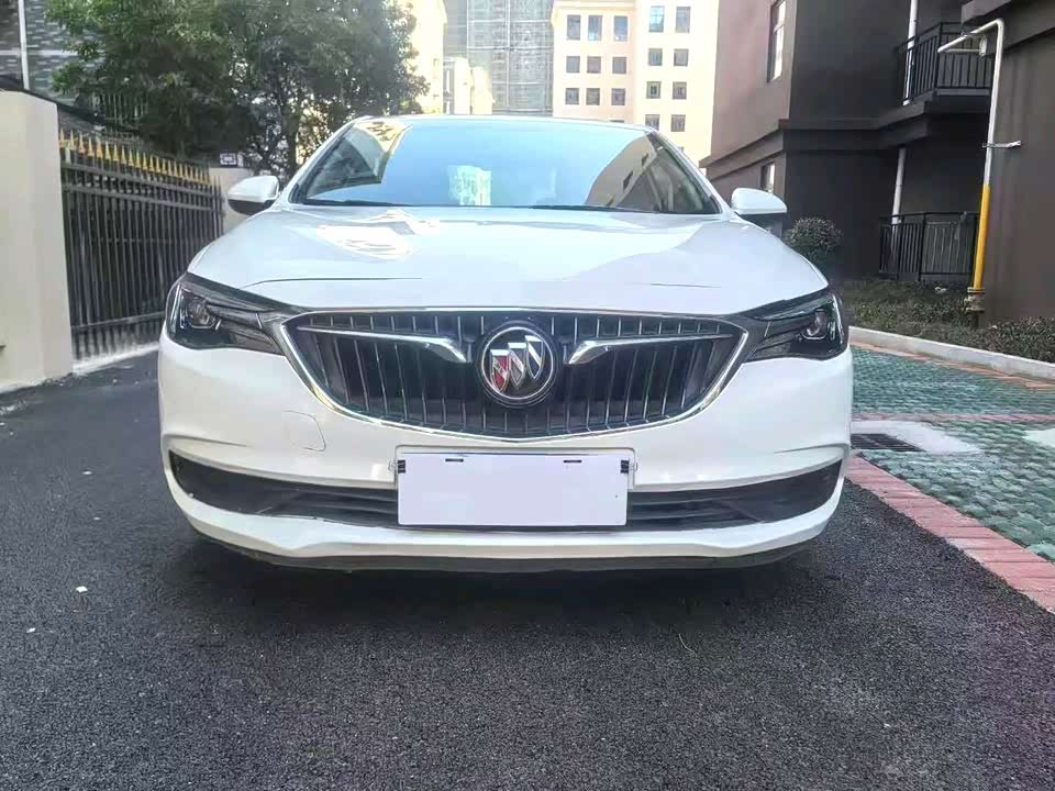 Buick Yinglang