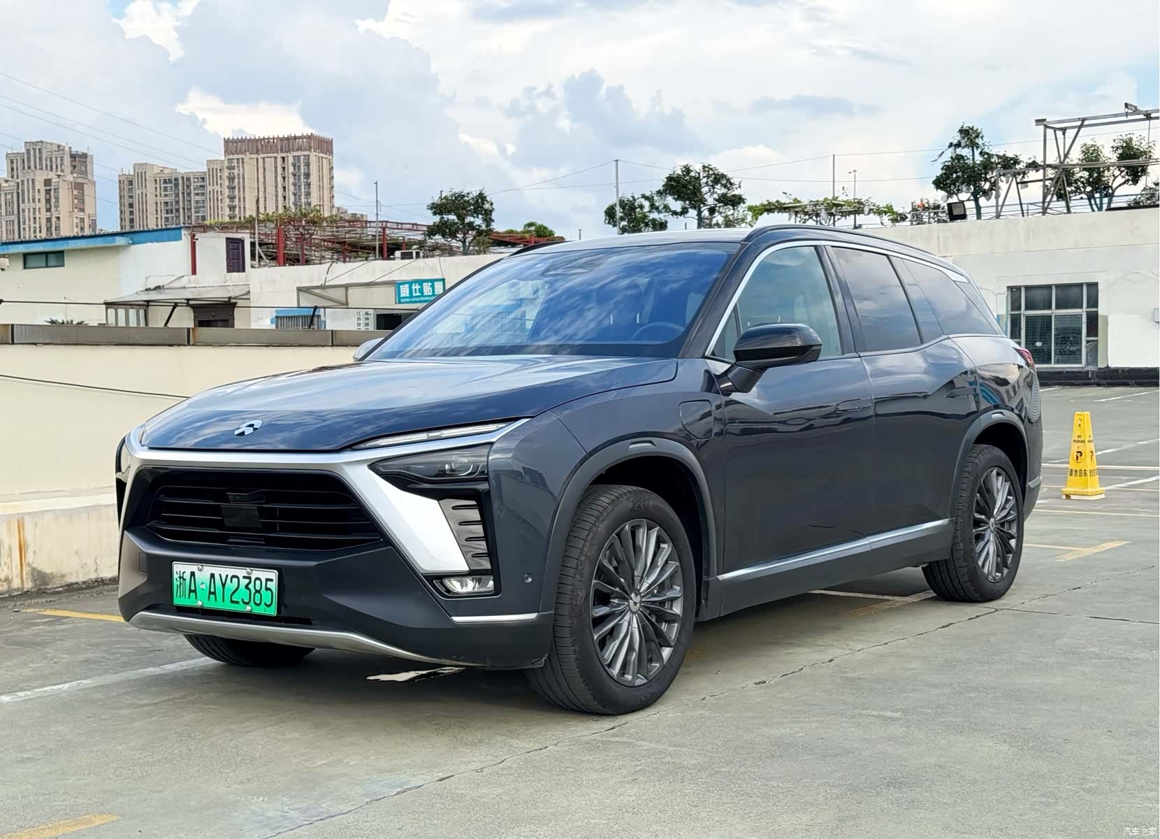 NIO ES8, 2022 1