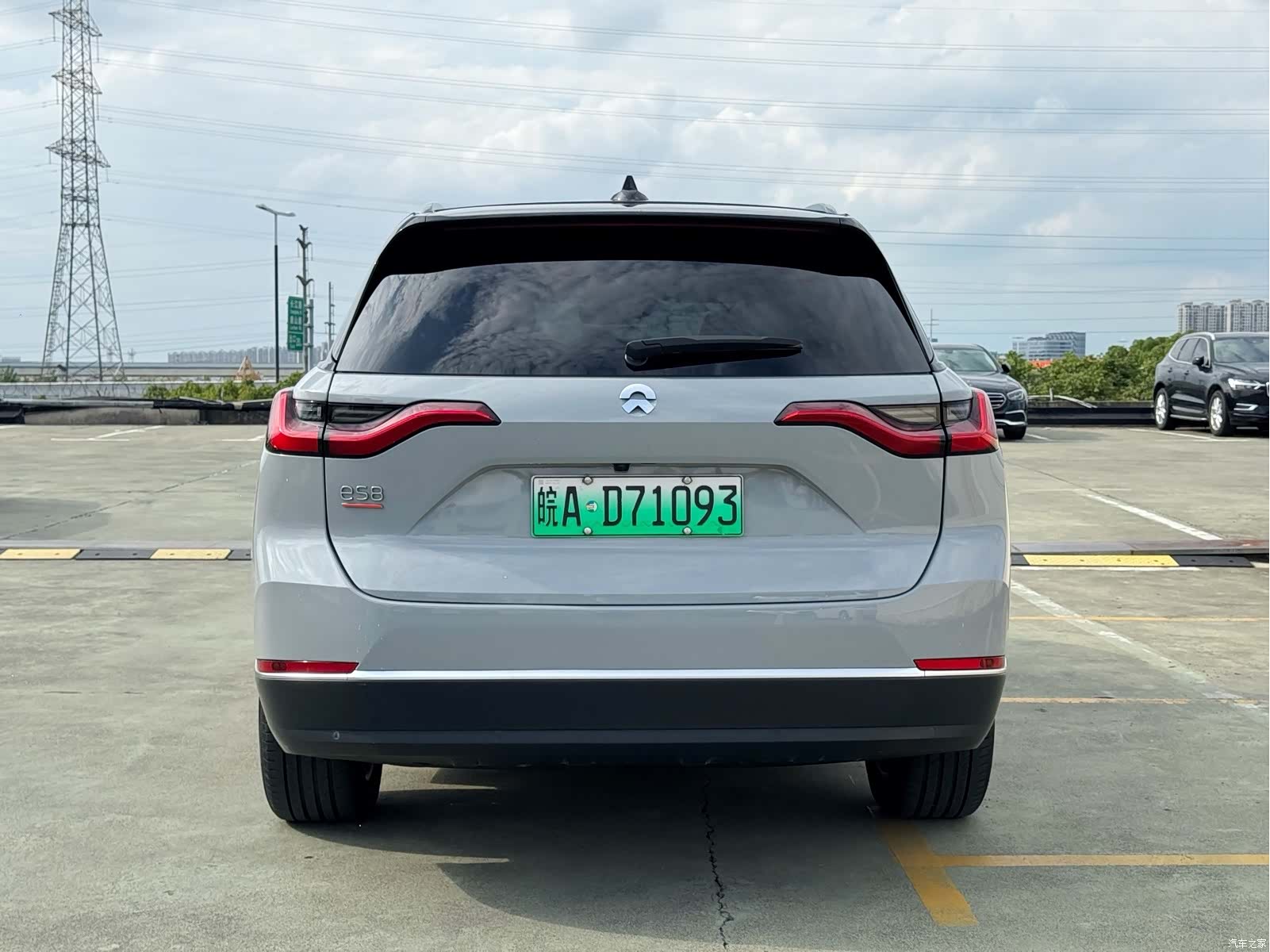 NIO ES8, 2023 6