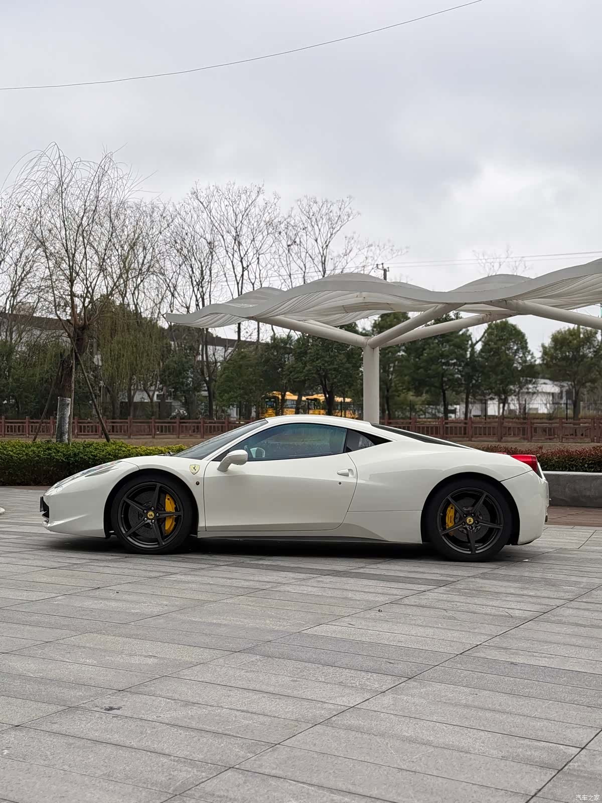 Ferrari 458, 2014 4