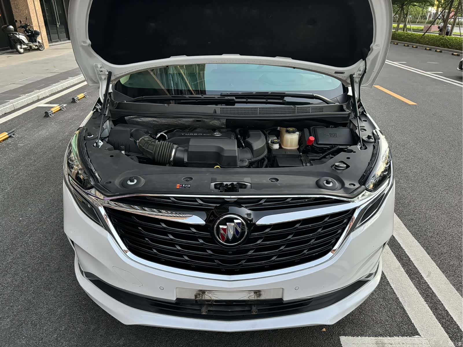 Buick GL8, 2022 20