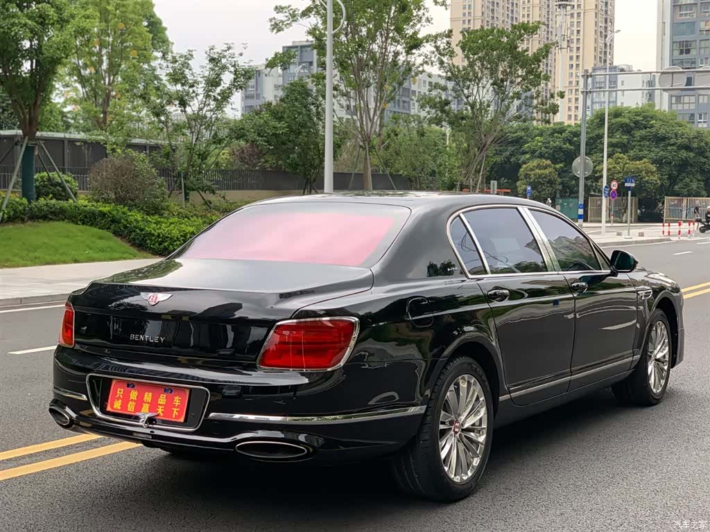 Bentley Flying Spur, 2010 4