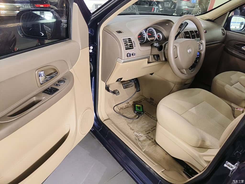Buick GL8, 2015 16